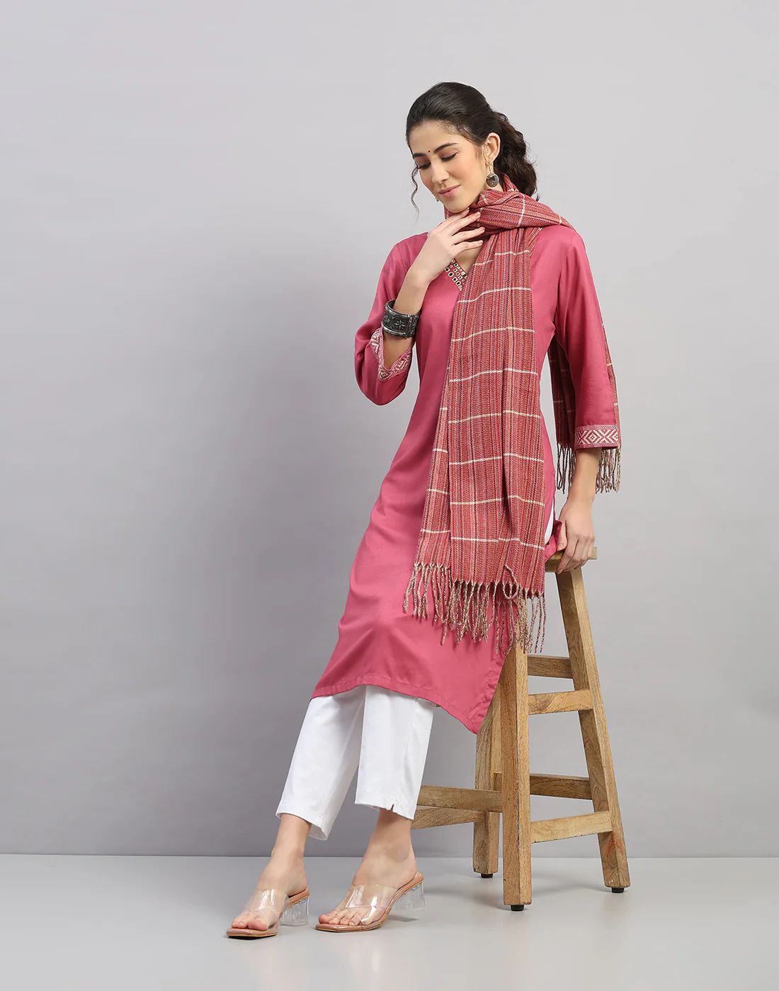 Women Multicolor Self Design   Stole - Image 4