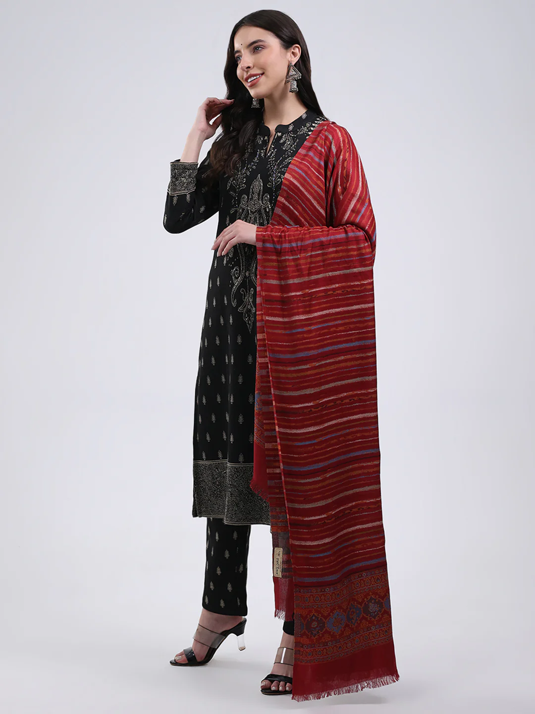 Women Multicolor Self Design Wool Blend Shawl - Image 3