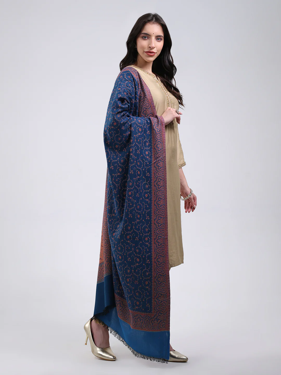 Women Multicolor Self Design Wool Blend Stole - Image 4