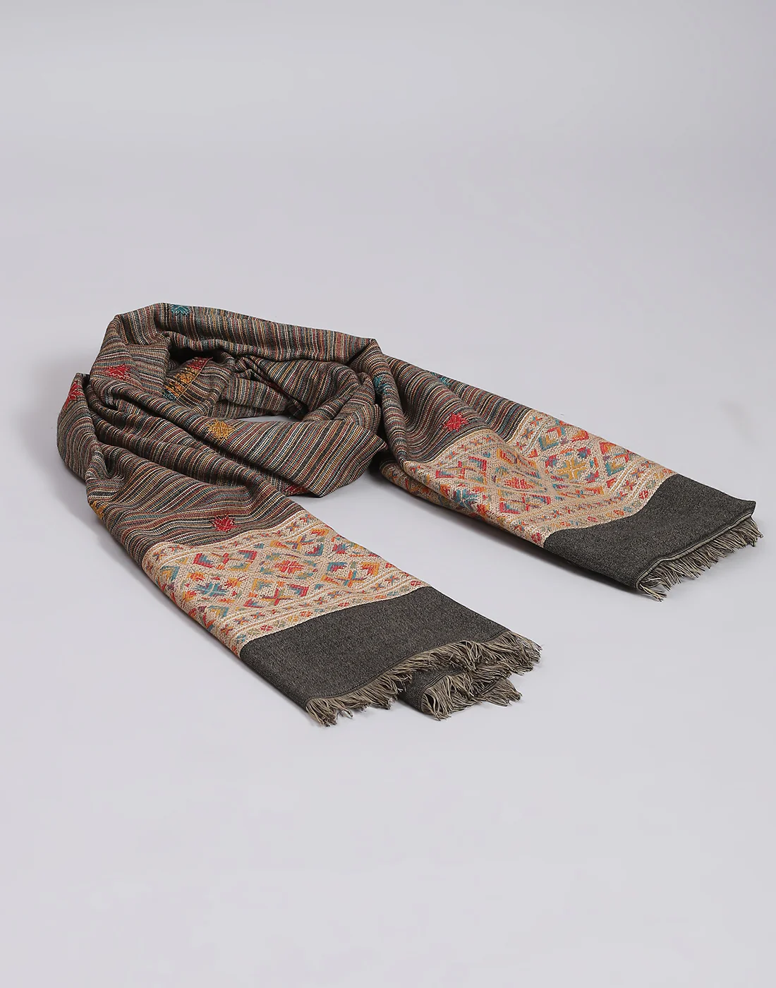 Women Multicolor Stripe Shawl - Image 5