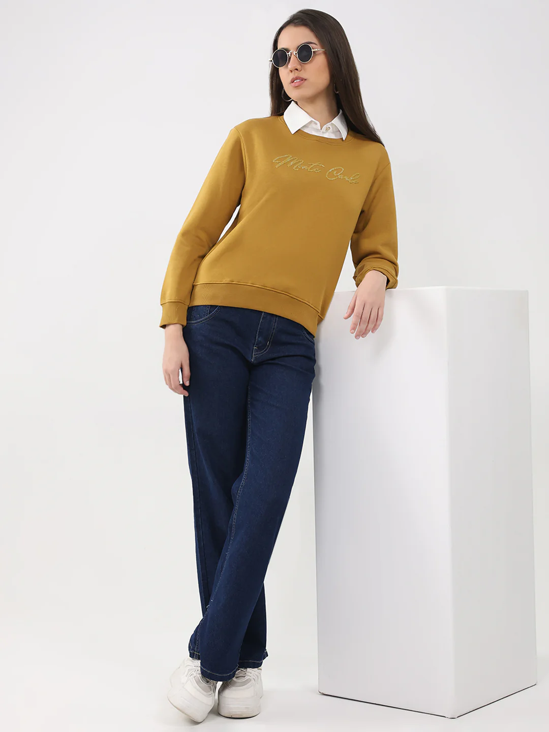 Women Mustard Printed Round Neck Full Sleeve Sweatshirt - Image 2