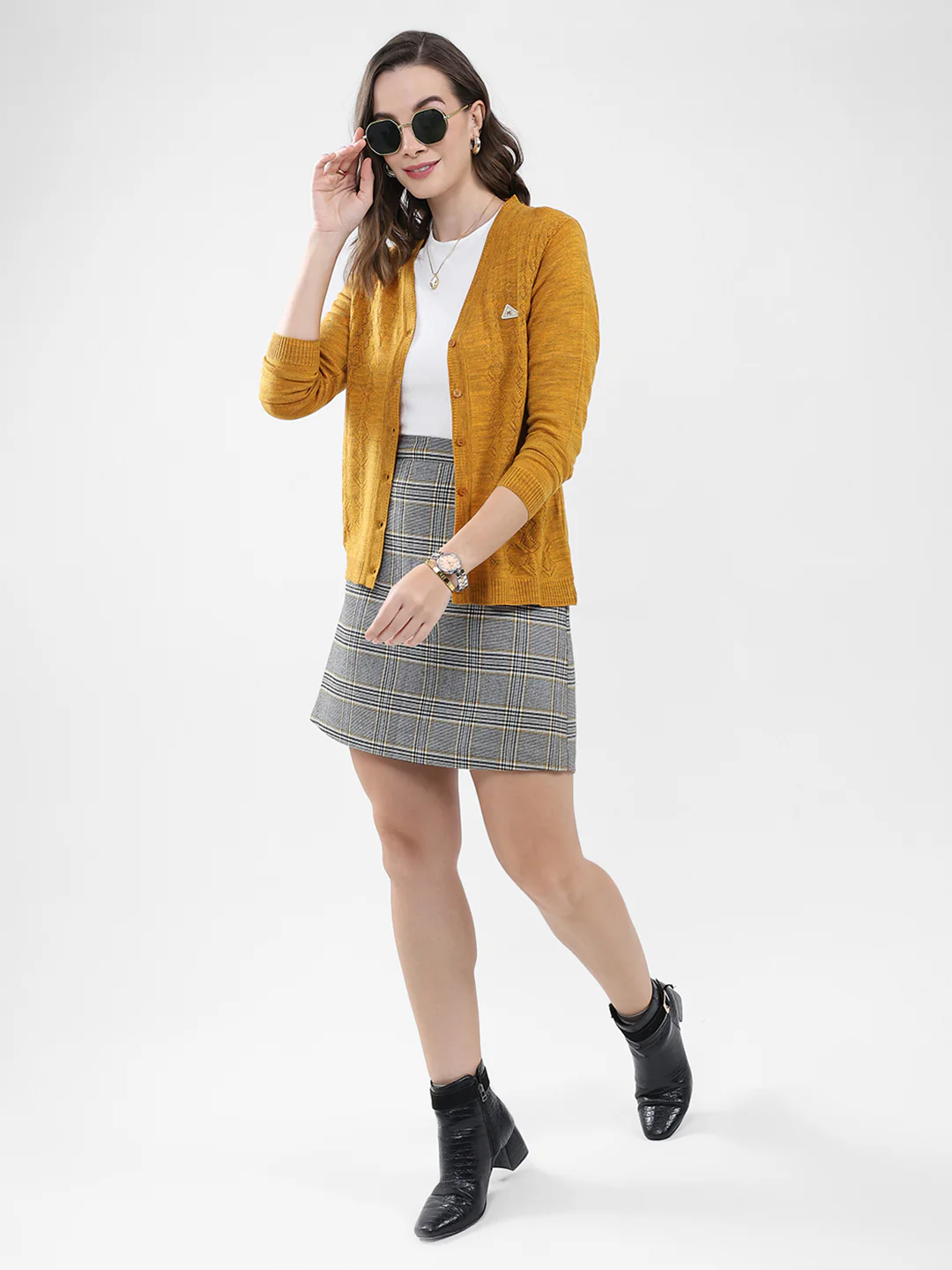Women Mustard Self Design V Neck Full Sleeve Cardigan - Image 2