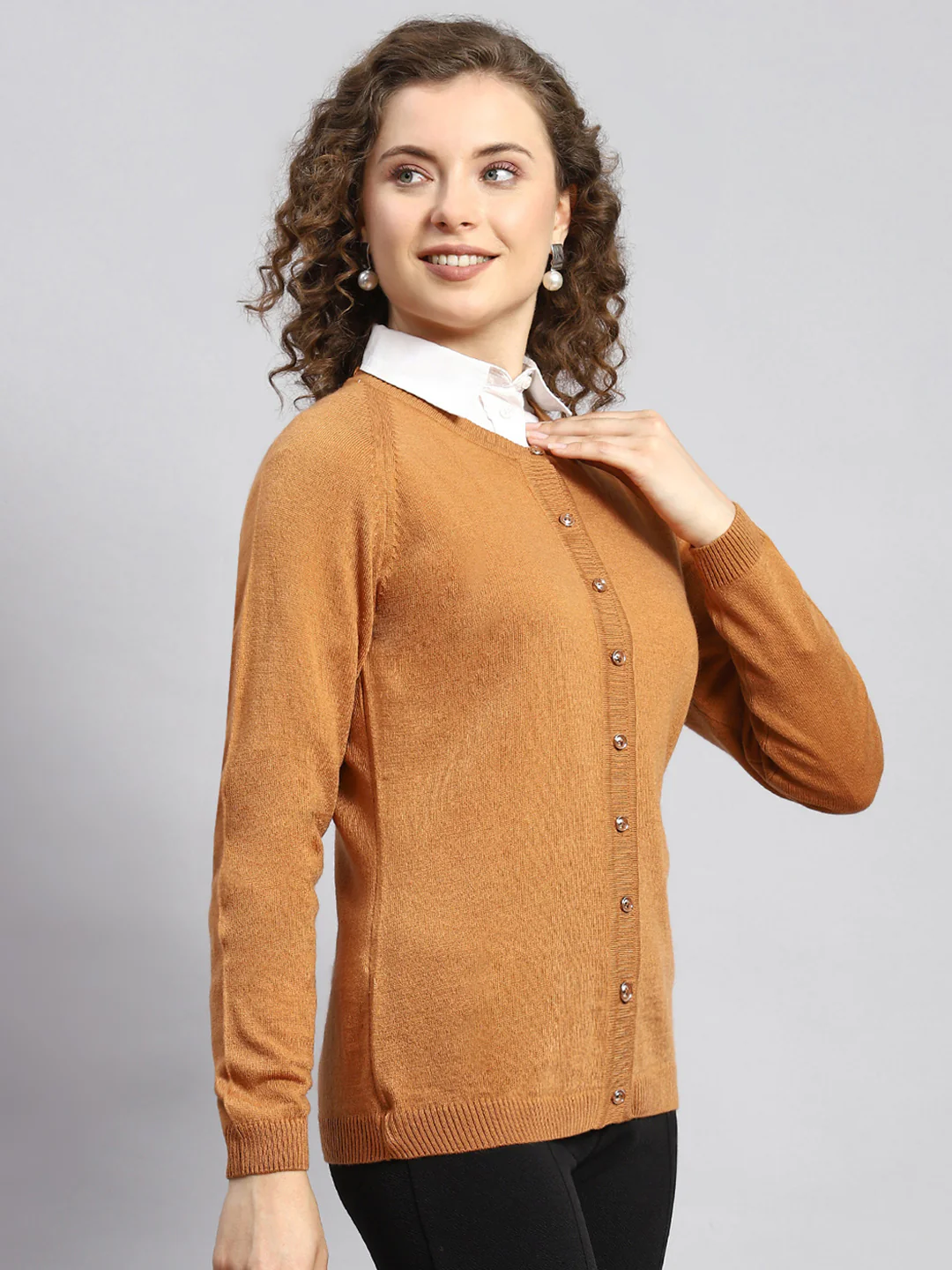 Women Mustard Solid Cardigan - Image 3
