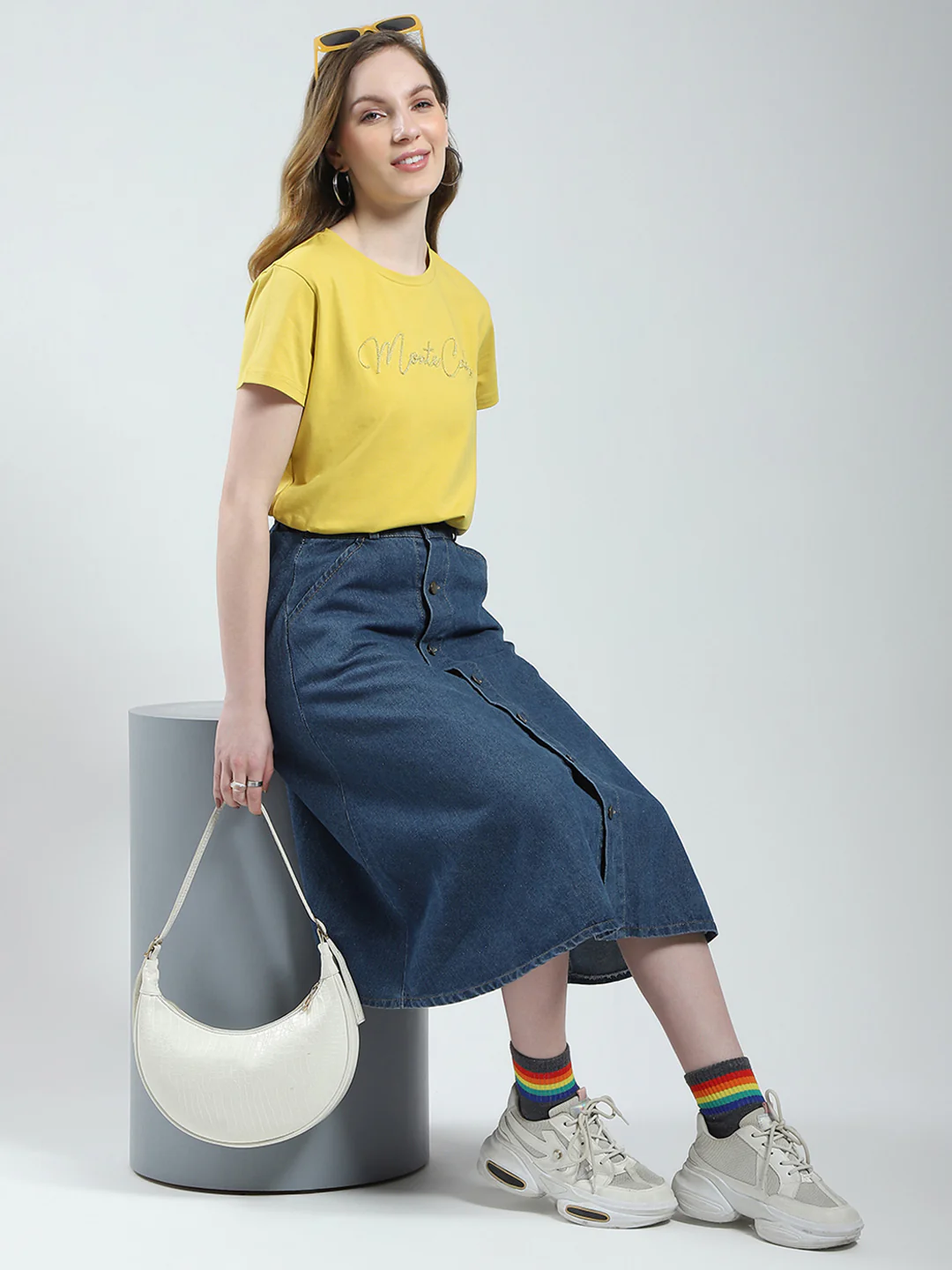 Women Mustard Solid Round Neck Half Sleeve Top - Image 2