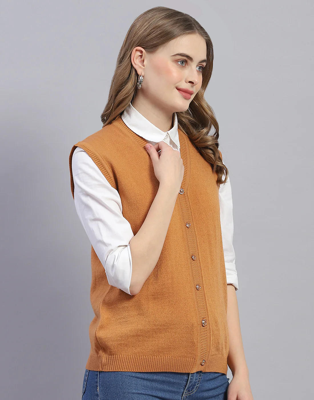 Women Mustard Solid V Neck Sleeveless Cardigan - Image 4