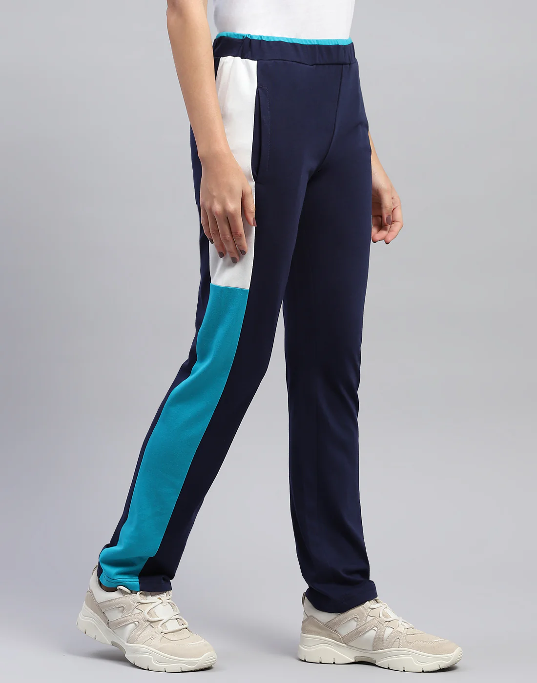 Women Navy Blue Colourblocked Regular Fit Lower - Image 5