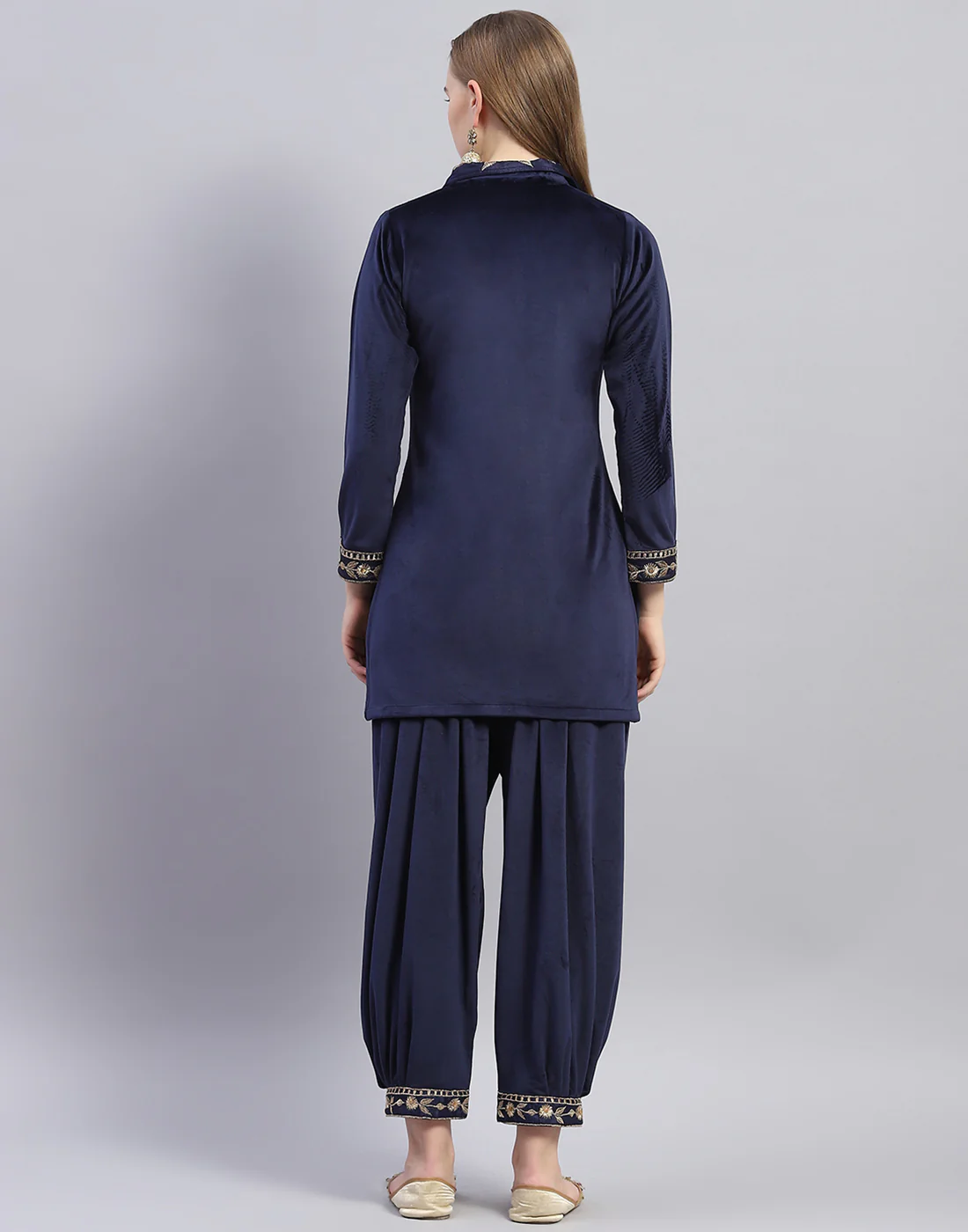Women Navy Blue Embroidered Collar Full Sleeve Cords Set - Image 5