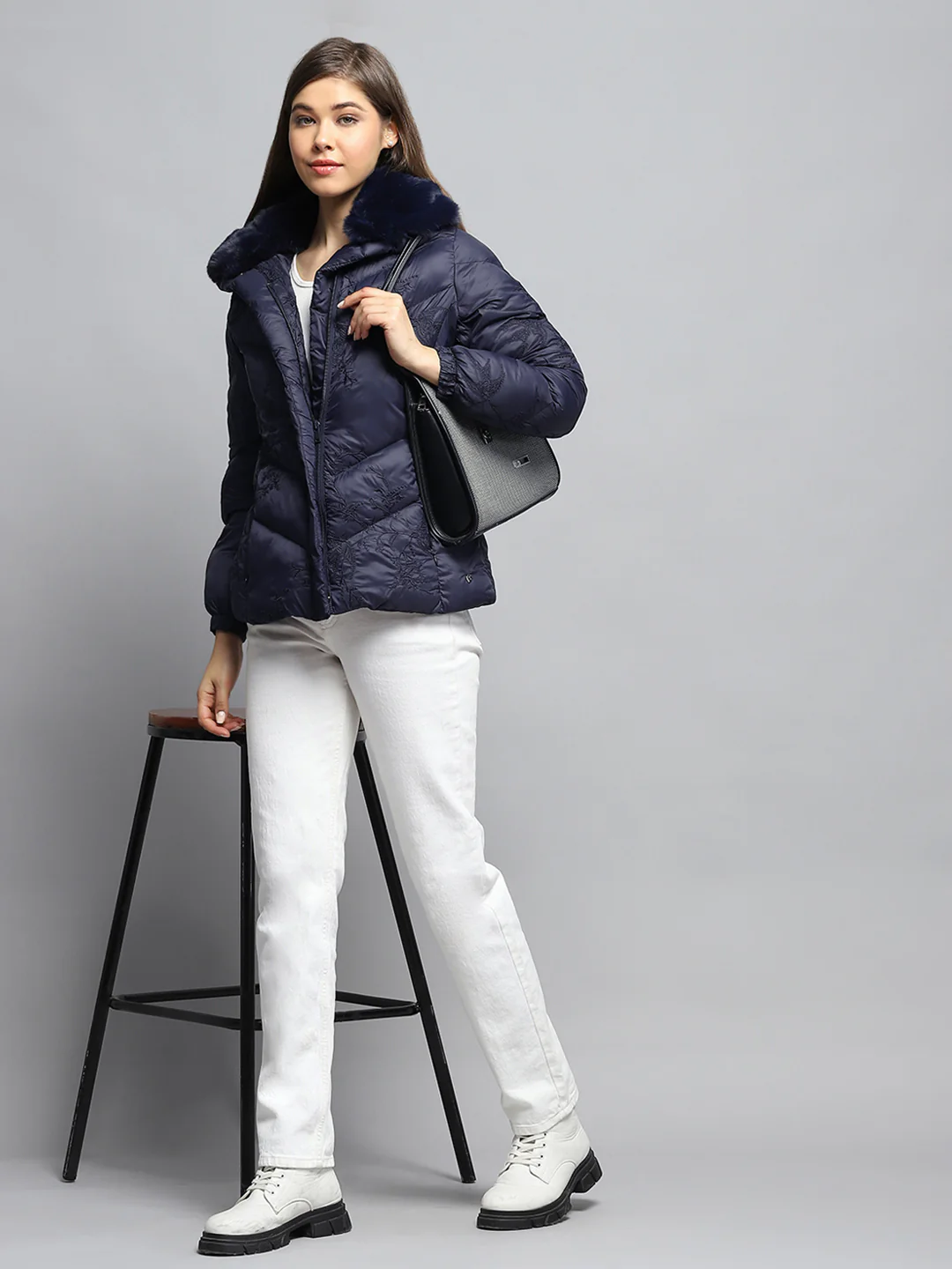 Women Navy Blue Embroidered Collar Full Sleeve Jacket - Image 2