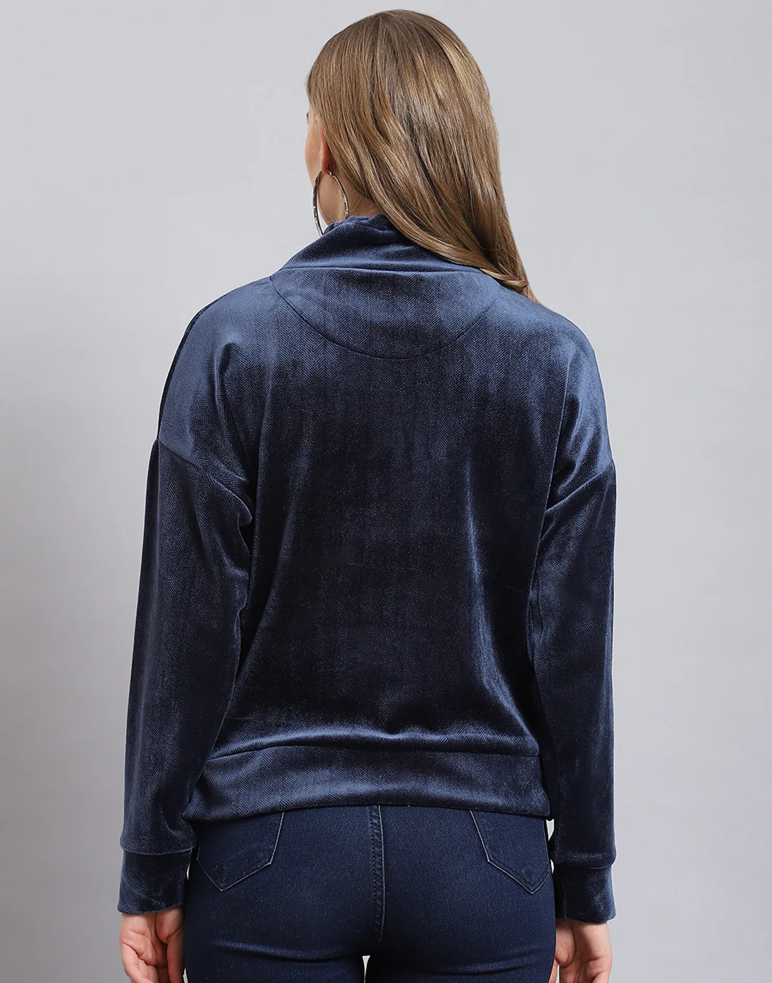 Women Navy Blue Embroidered H Neck Full Sleeve Sweatshirt - Image 6