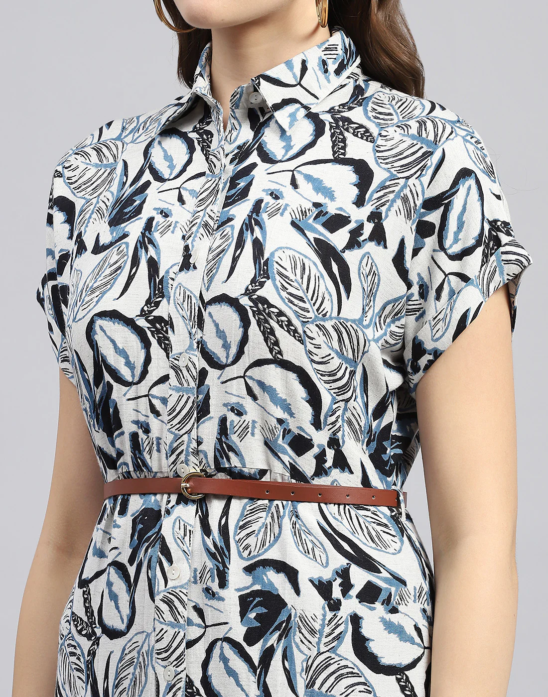 Women Navy Blue Printed Collar Half Sleeve Tunic - Image 2
