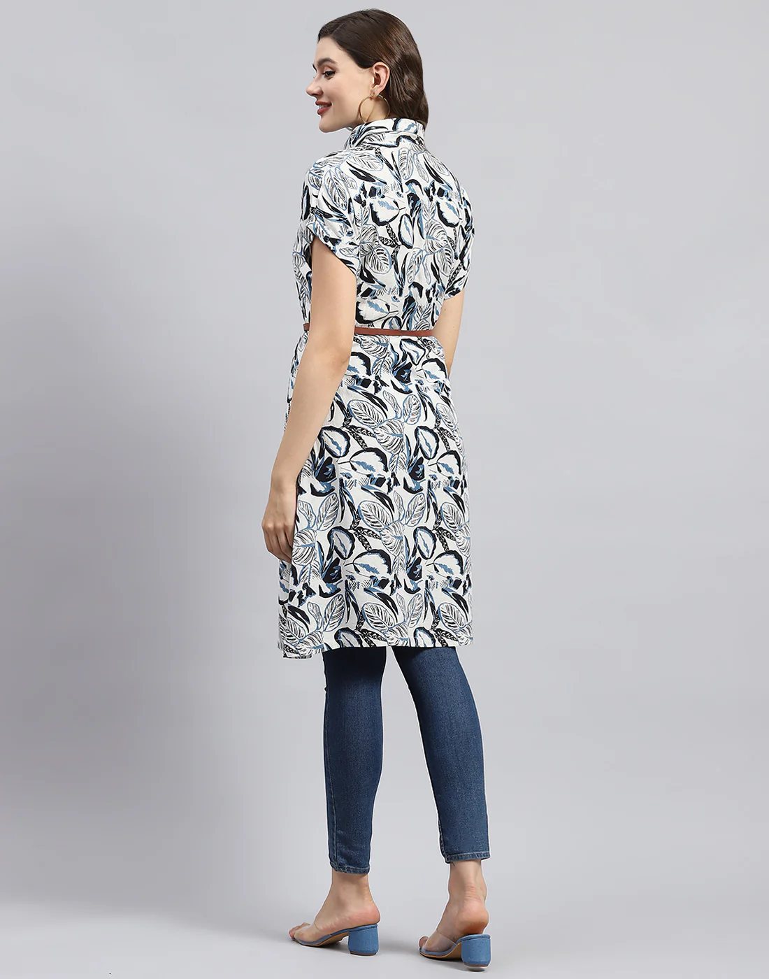 Women Navy Blue Printed Collar Half Sleeve Tunic - Image 6