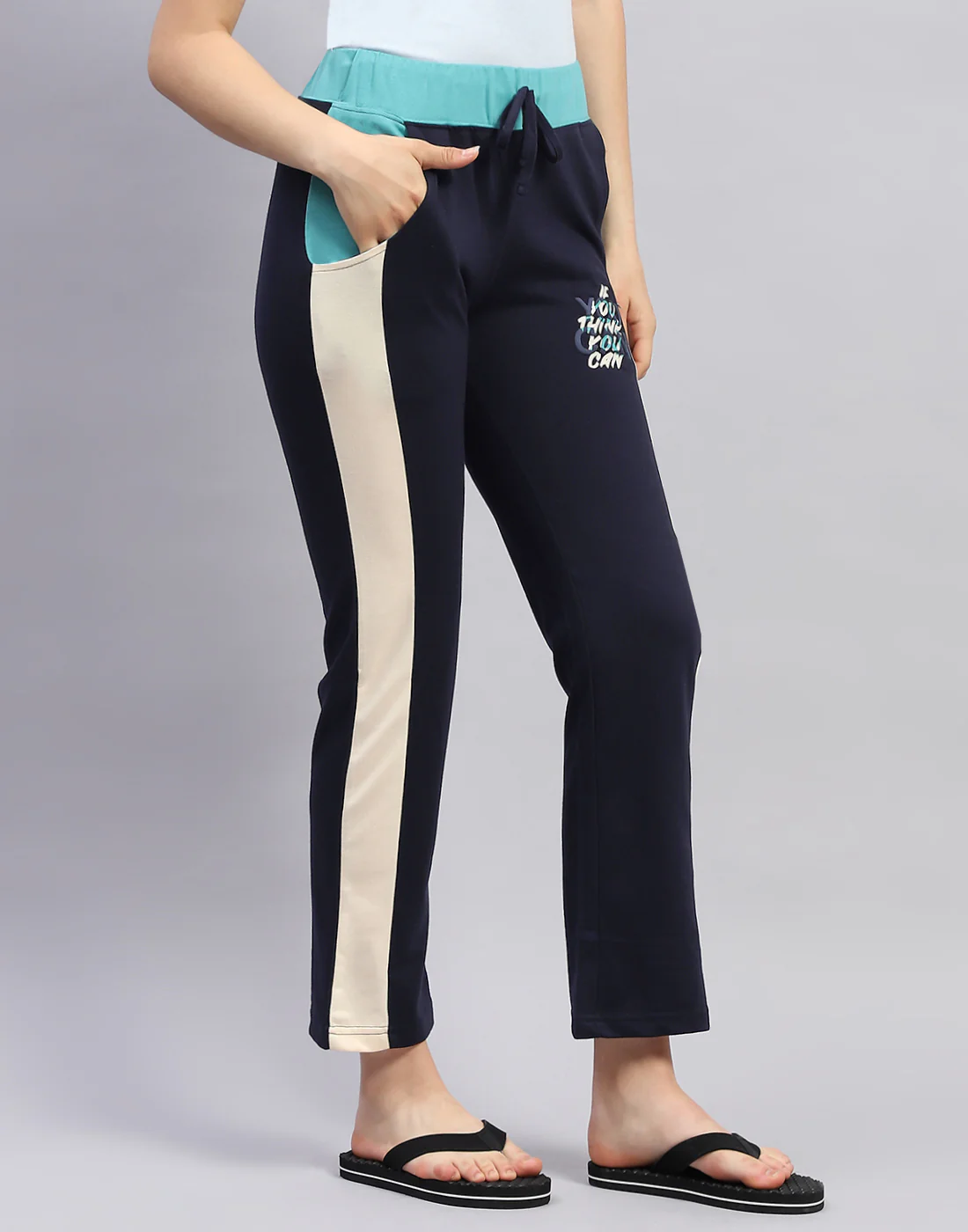 Women Navy Blue Printed Regular Fit Lower - Image 4