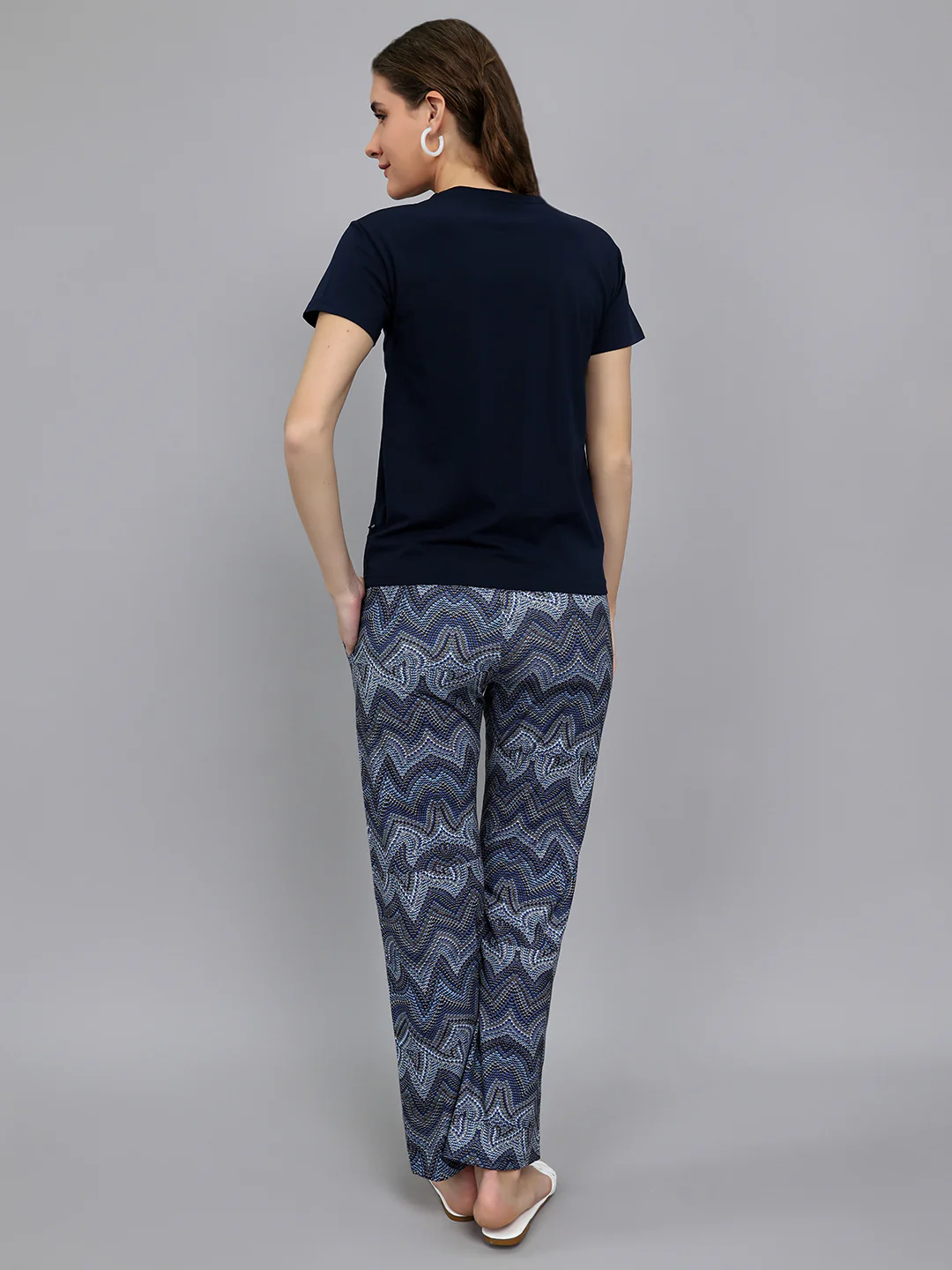 Women Navy Blue Printed Round Neck Half Sleeve Lower Set - Image 4