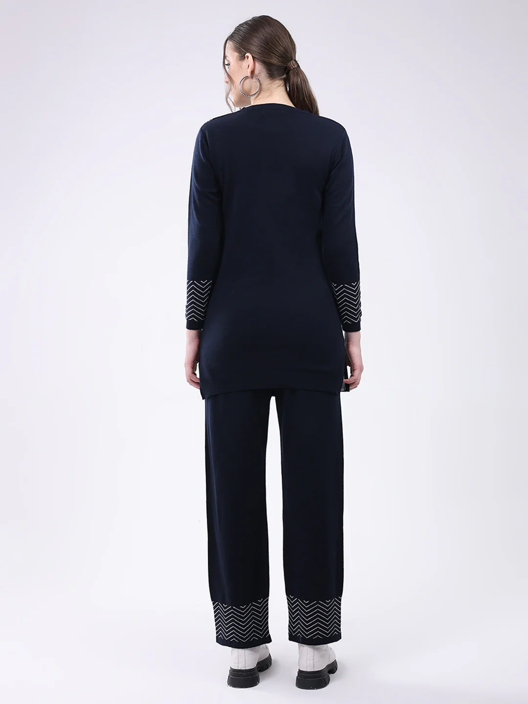 Women Navy Blue Self Design Round Neck Full Sleeve Cords Set - Image 6