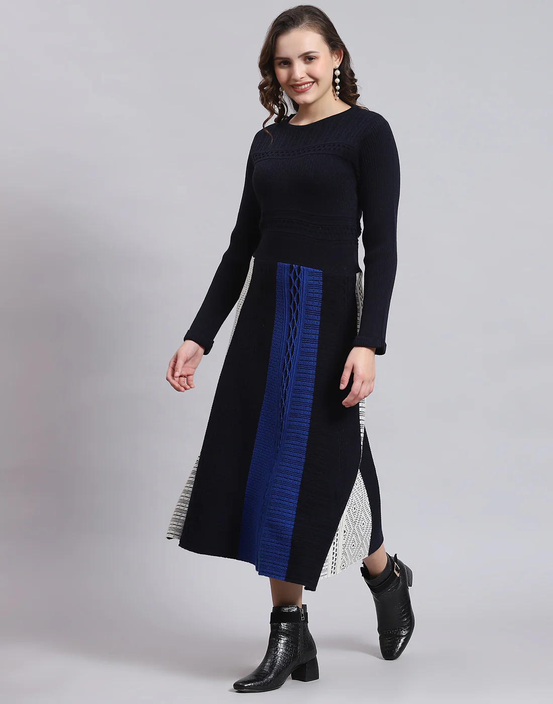 Women Navy Blue Self Design Round Neck Full Sleeve Dress - Image 3