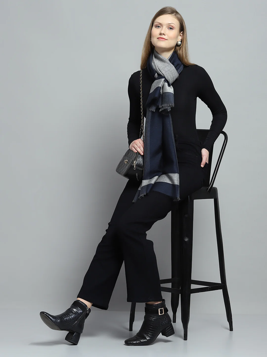 Women Navy Blue Self Design Stole - Image 2