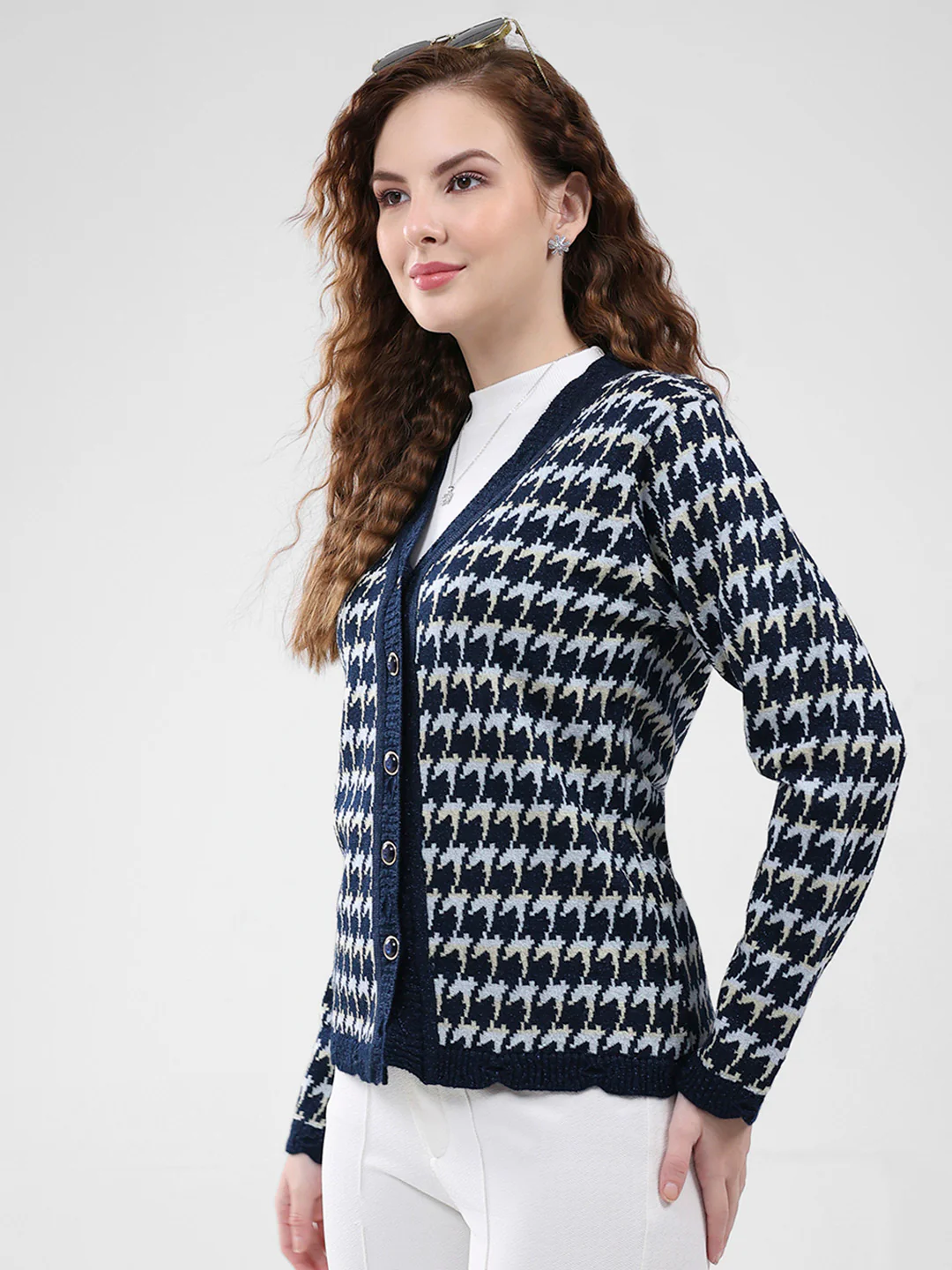 Women Navy Blue Self Design V Neck Full Sleeve Cardigan - Image 3