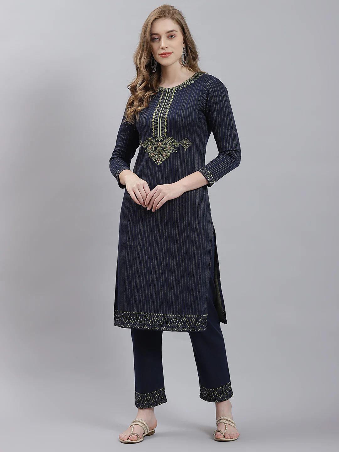 Women Navy Blue Self Kurti+Lower Set