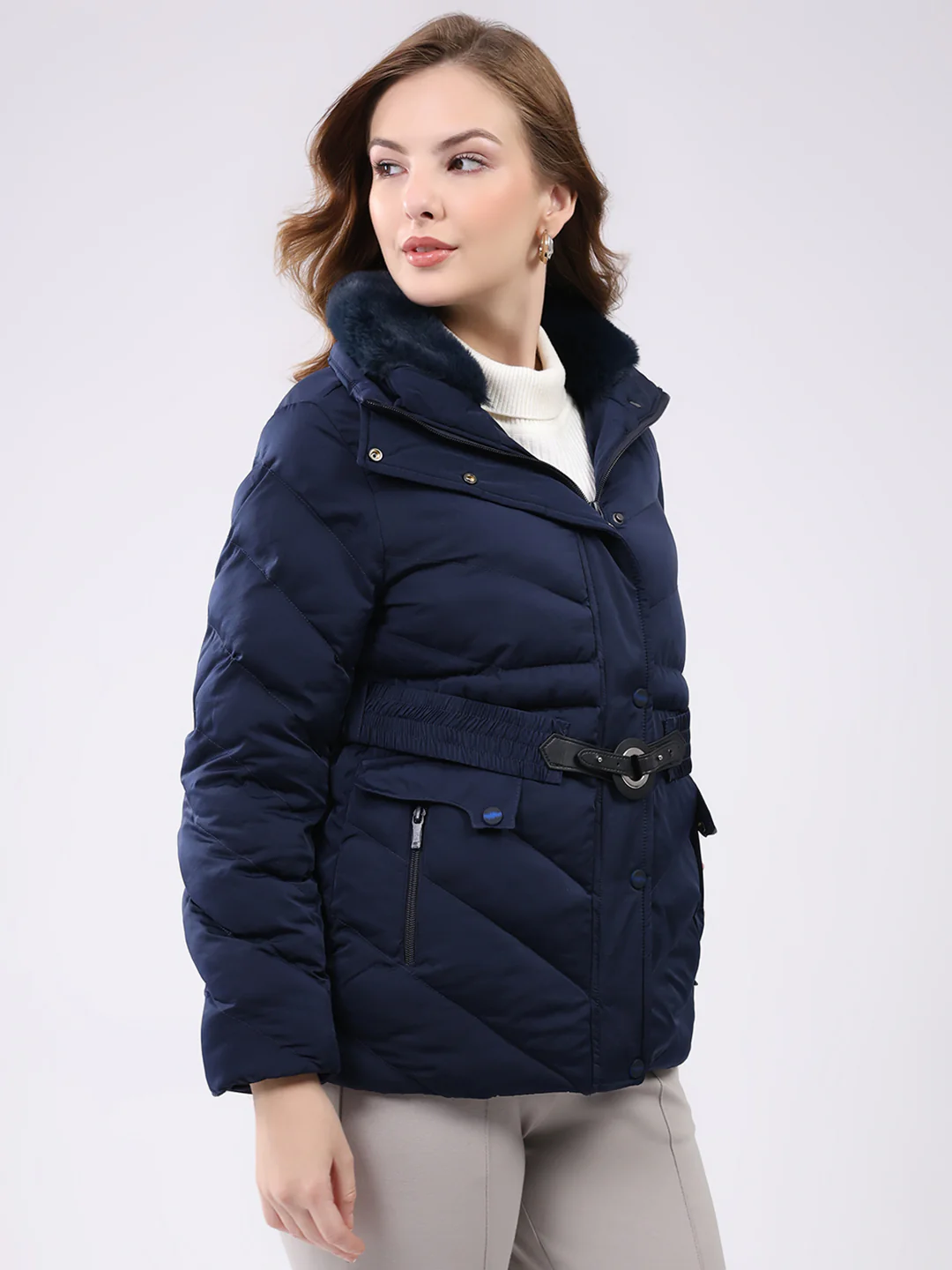 Women Navy Blue Solid Collar Full Sleeve Jacket - Image 4