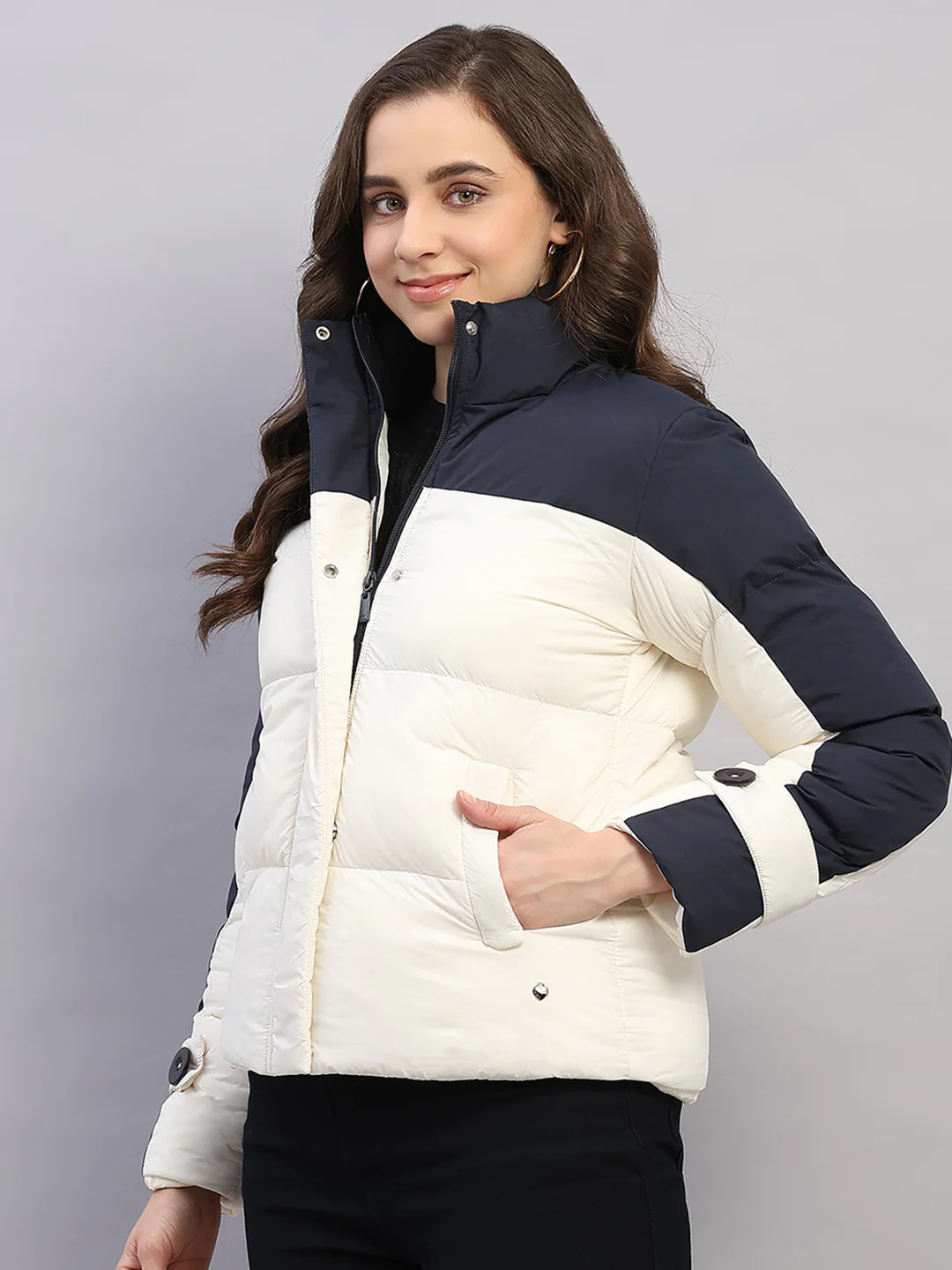 Women Navy Blue Solid Collar Full Sleeve Jacket - Image 3