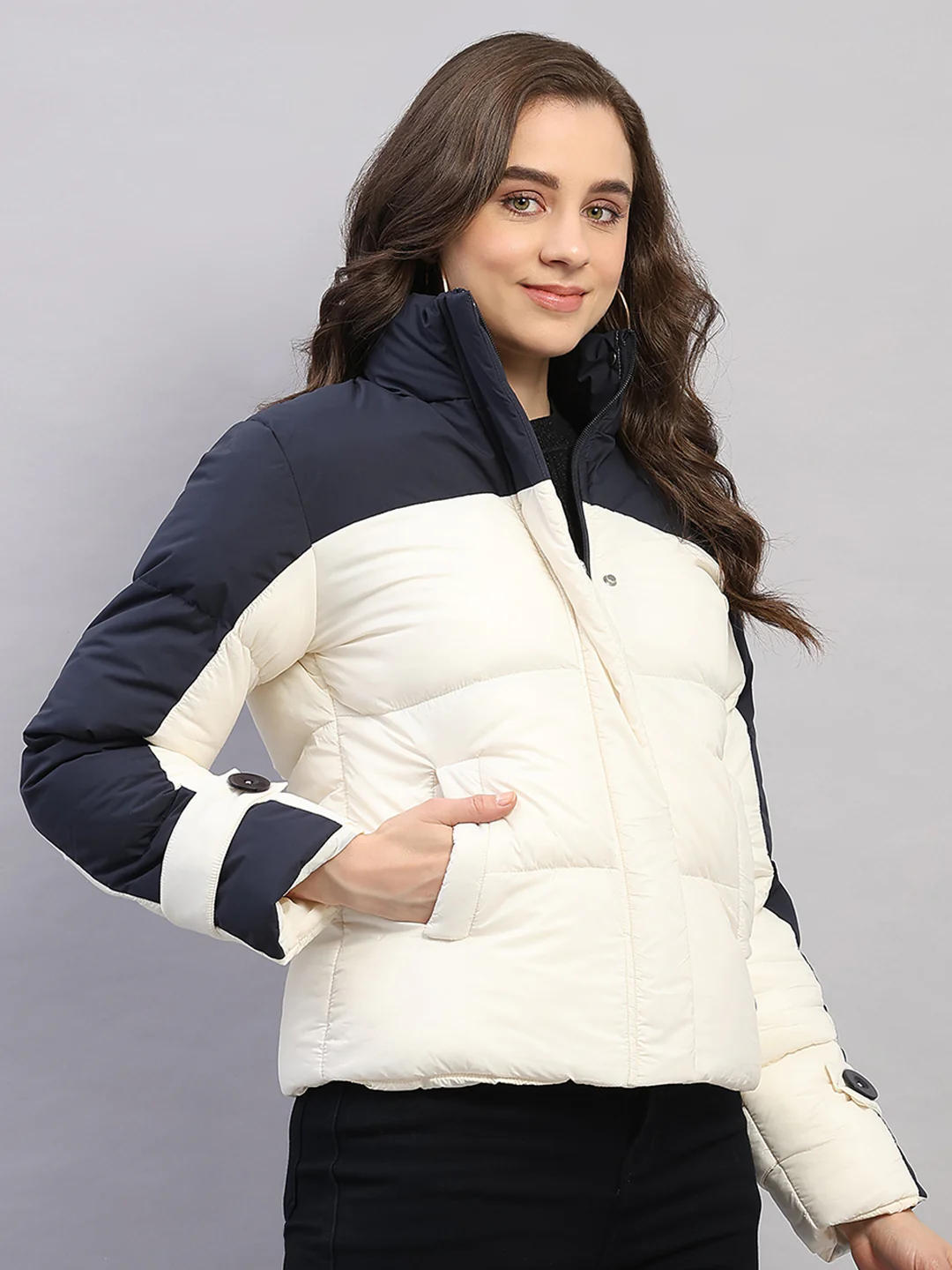 Women Navy Blue Solid Collar Full Sleeve Jacket - Image 4