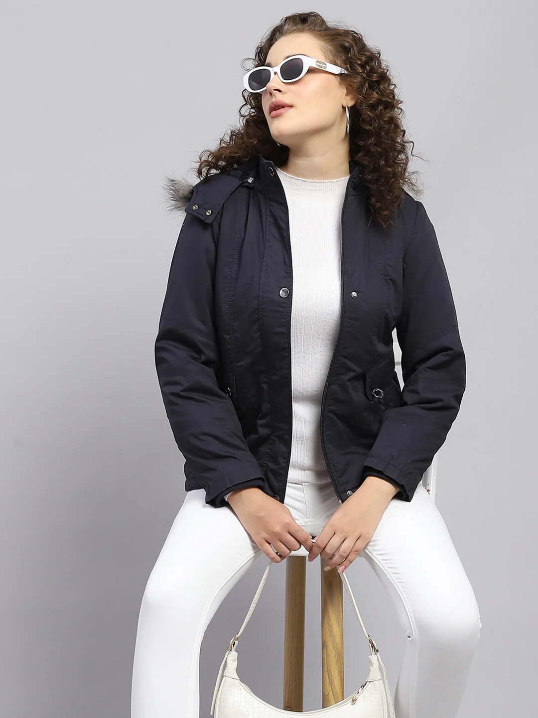 Women Navy Blue Solid Hooded Full Sleeve Jacket - Image 6