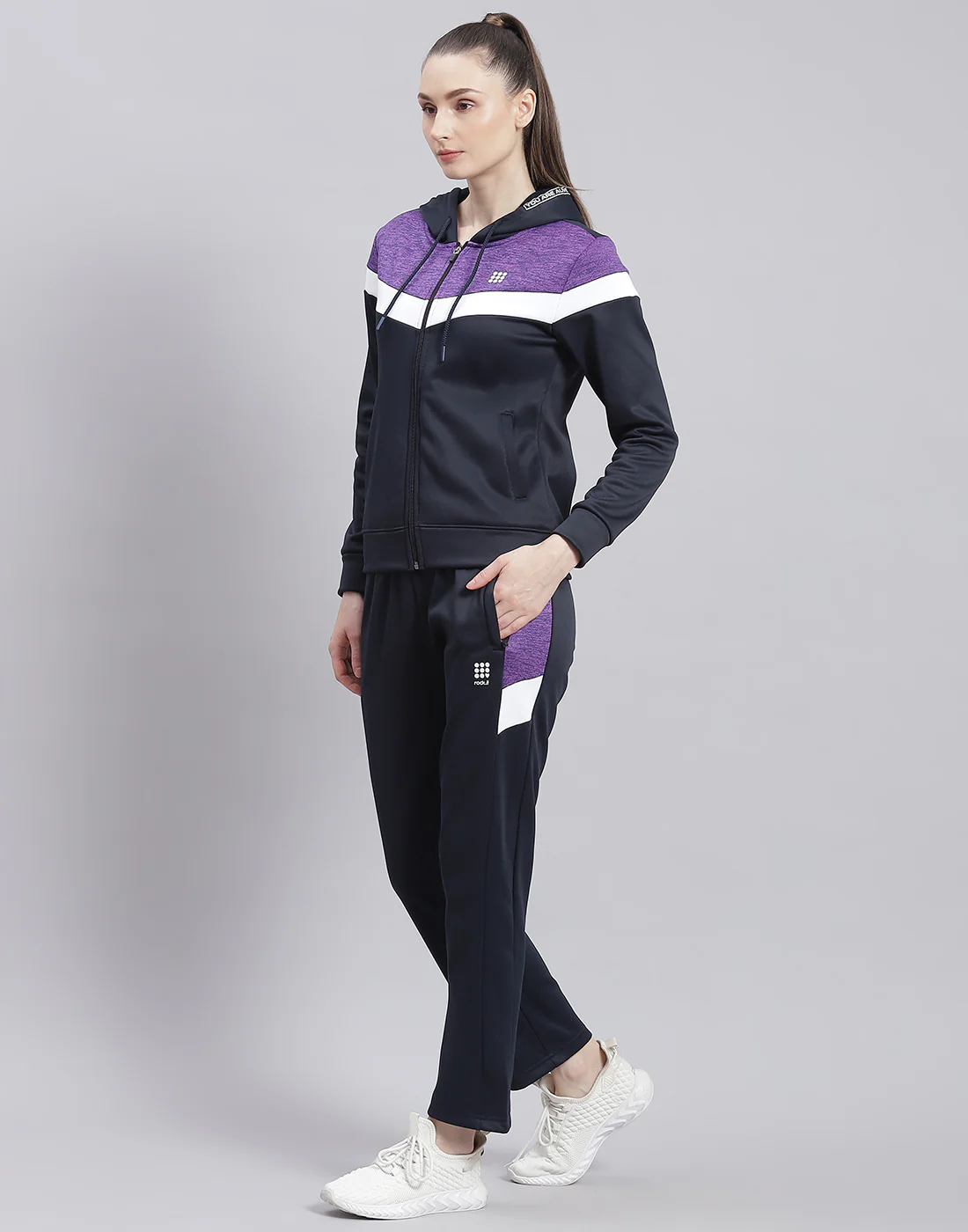 Rock.it Women Navy Blue Solid Hooded Full Sleeve Tracksuit - Image 3