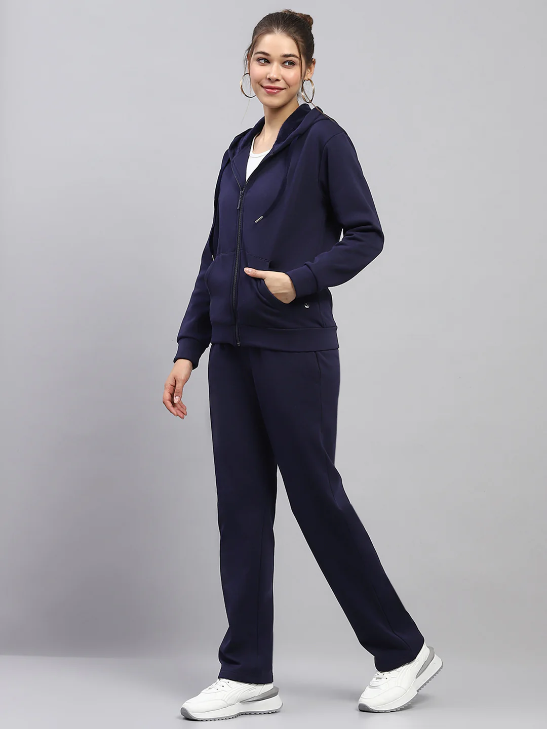 Women Navy Blue Solid Hooded Full Sleeve Tracksuit - Image 3