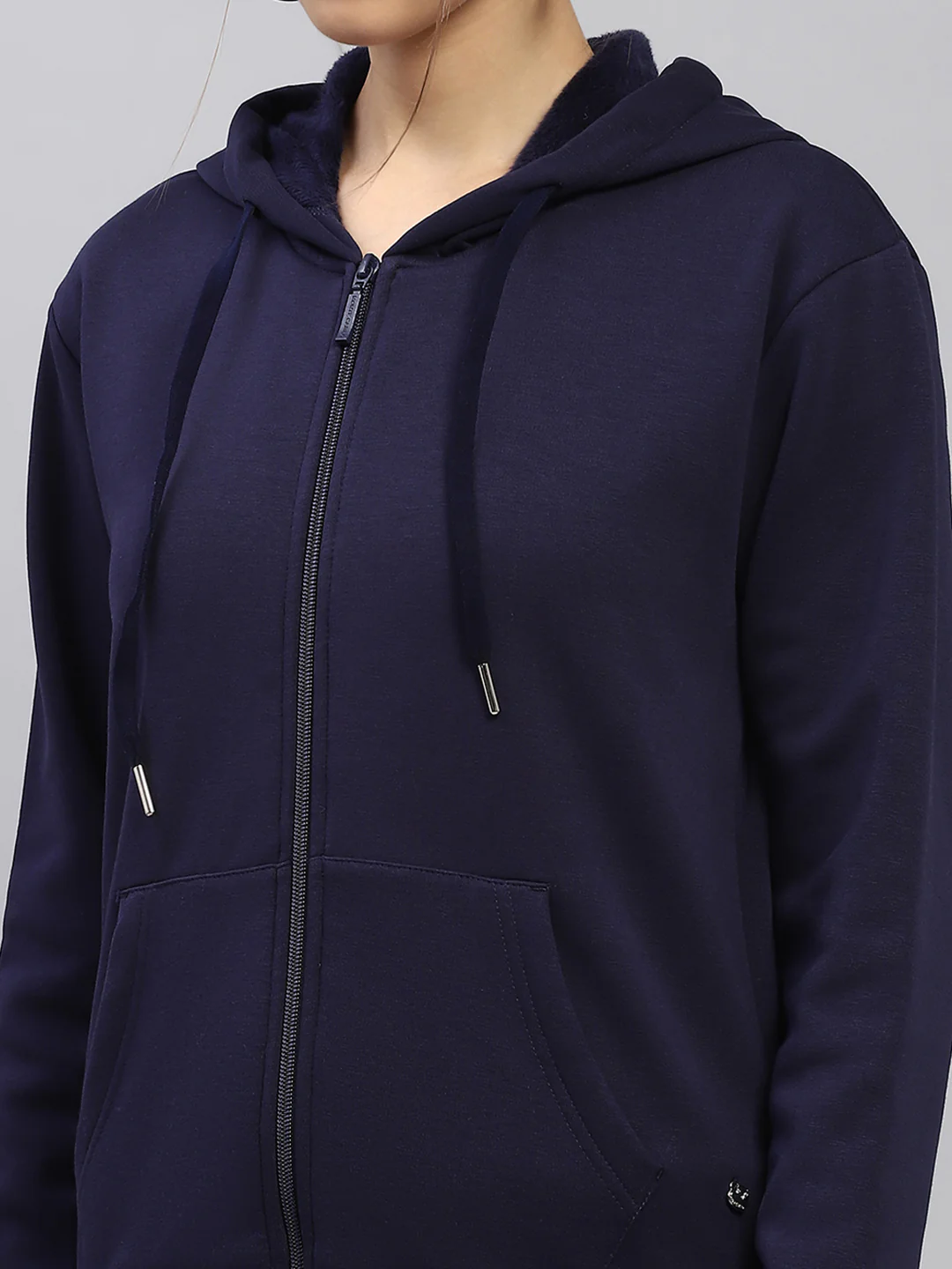 Women Navy Blue Solid Hooded Full Sleeve Tracksuit - Image 6