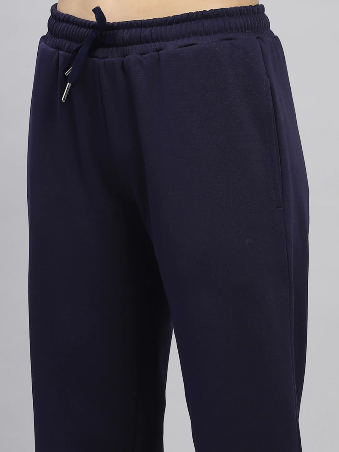 Women Navy Blue Solid Hooded Full Sleeve Tracksuit - Image 8