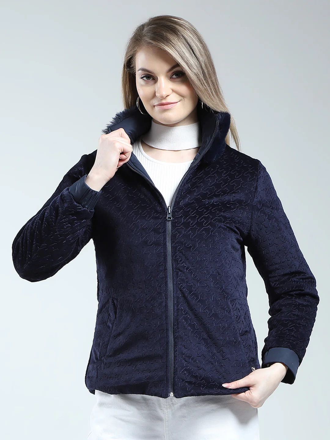 Women Navy Blue Solid Mock Neck Full Sleeve Reversible Jacket - Image 7