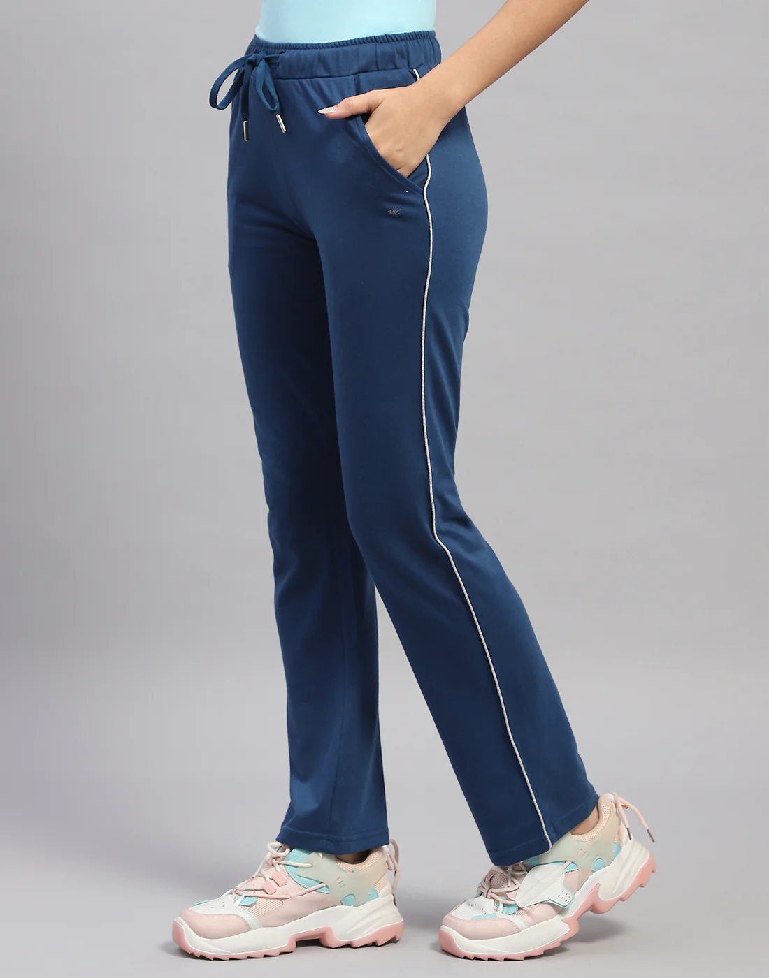 Women Navy Blue Solid Regular Fit Lower - Image 3