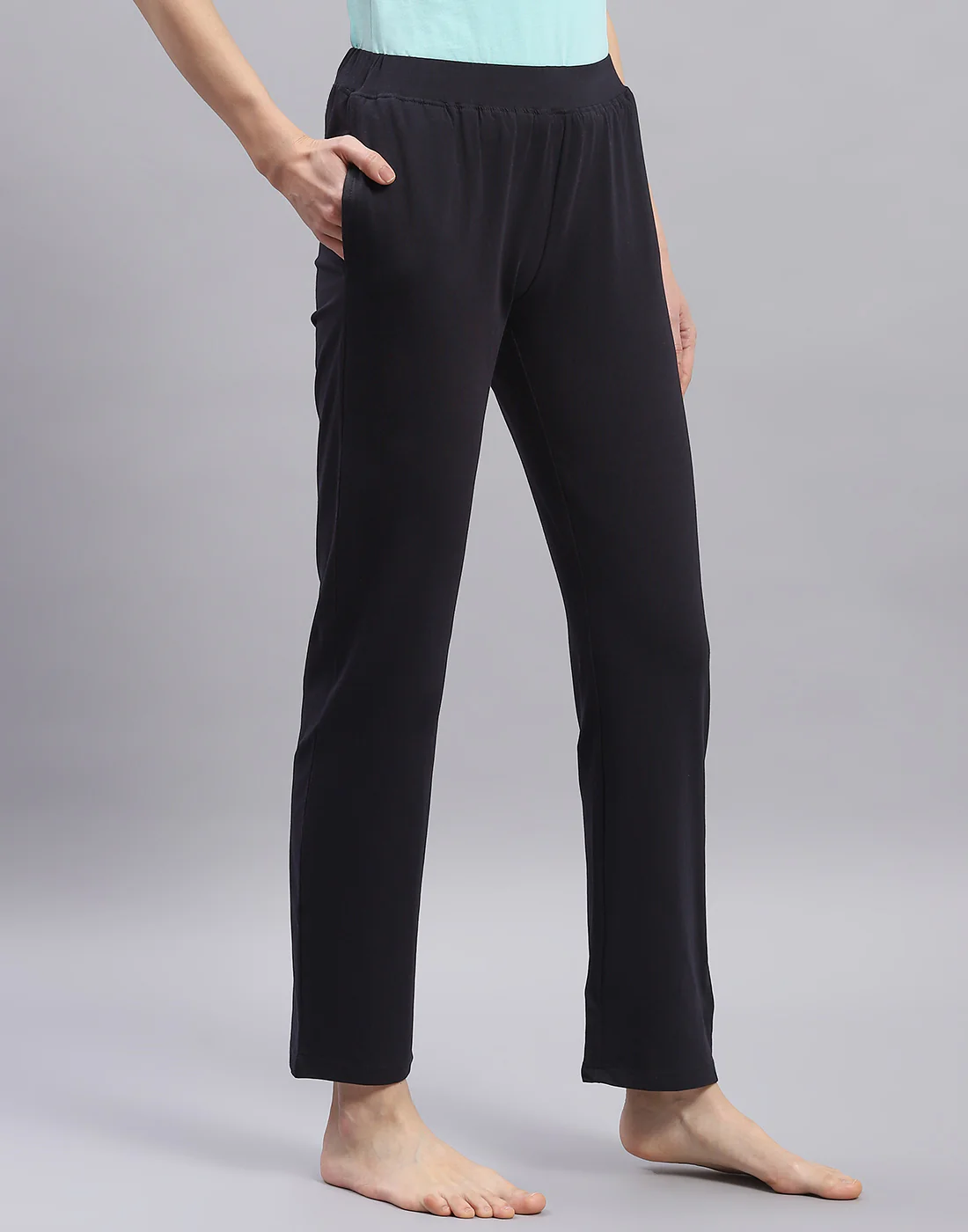 Women Navy Blue Solid Regular Fit Lower - Image 4