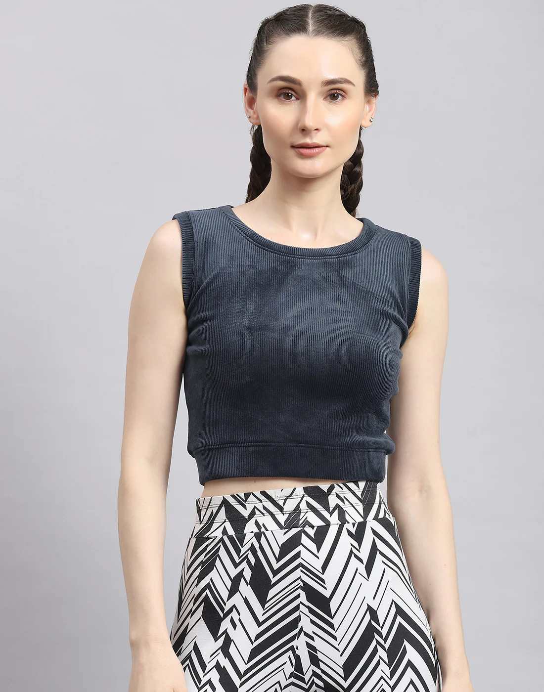 Rock.it Women Navy Blue Solid Round Neck Sleeveless Top