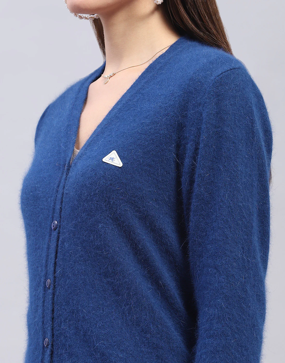 Women Navy Blue Solid V Neck Full Sleeve Cardigan - Image 6