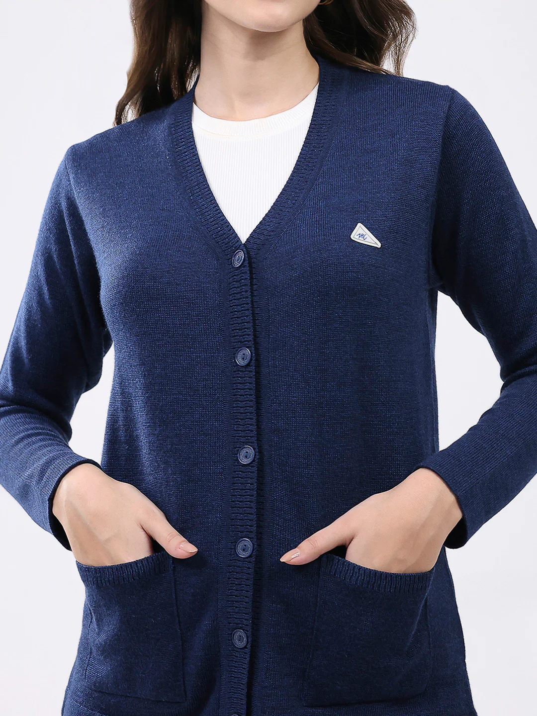 Women Navy Blue Solid V Neck Full Sleeve Cardigan - Image 7