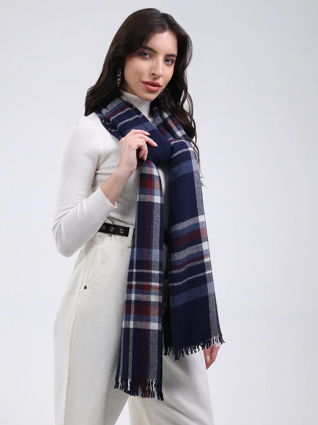 Women Navy Blue Solid Wool Blend Stole - Image 4