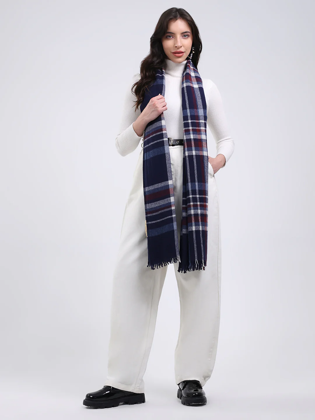 Women Navy Blue Solid Wool Blend Stole - Image 5