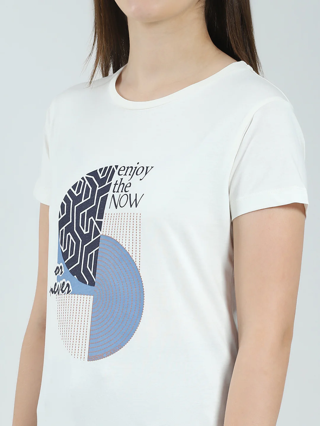Women Off White & Blue Printed Round Neck Half Sleeve Top (Pack of 2) - Image 10