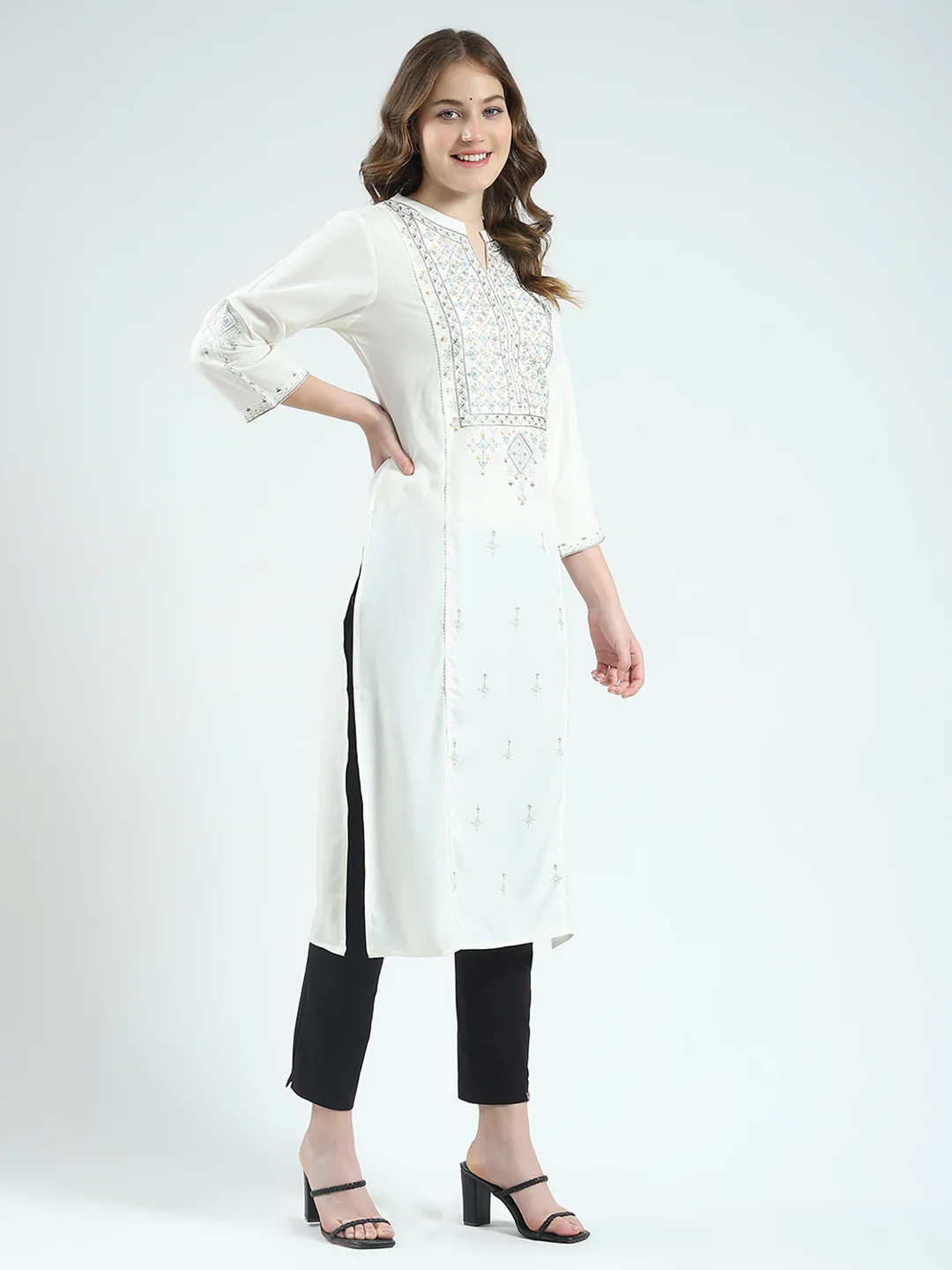 Women Off White Embroidered Round Neck 3/4th Sleeve Kurti - Image 4