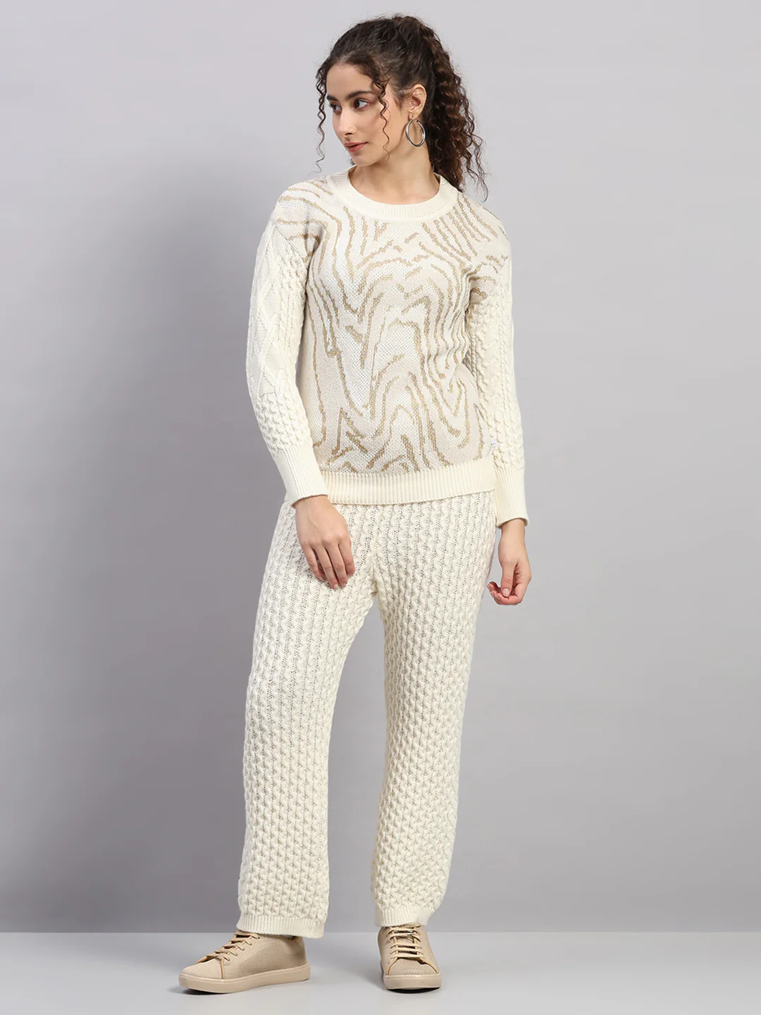 Women Off White Jaquard Round Neck Full Sleeve Cords Set - Image 2