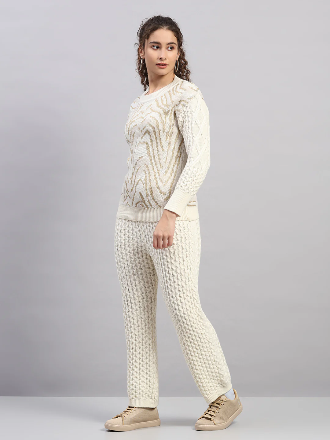 Women Off White Jaquard Round Neck Full Sleeve Cords Set - Image 3