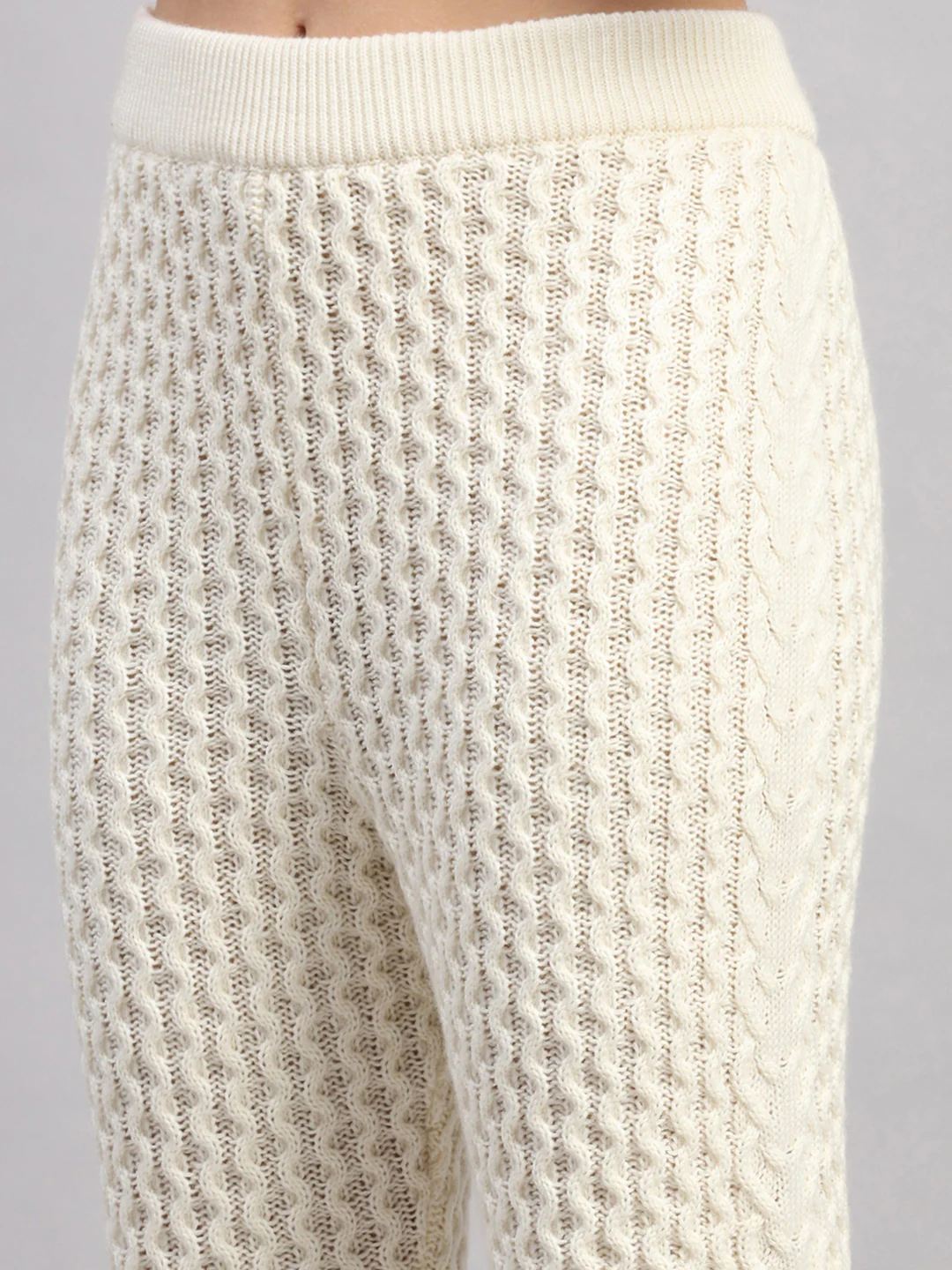 Women Off White Jaquard Round Neck Full Sleeve Cords Set - Image 8