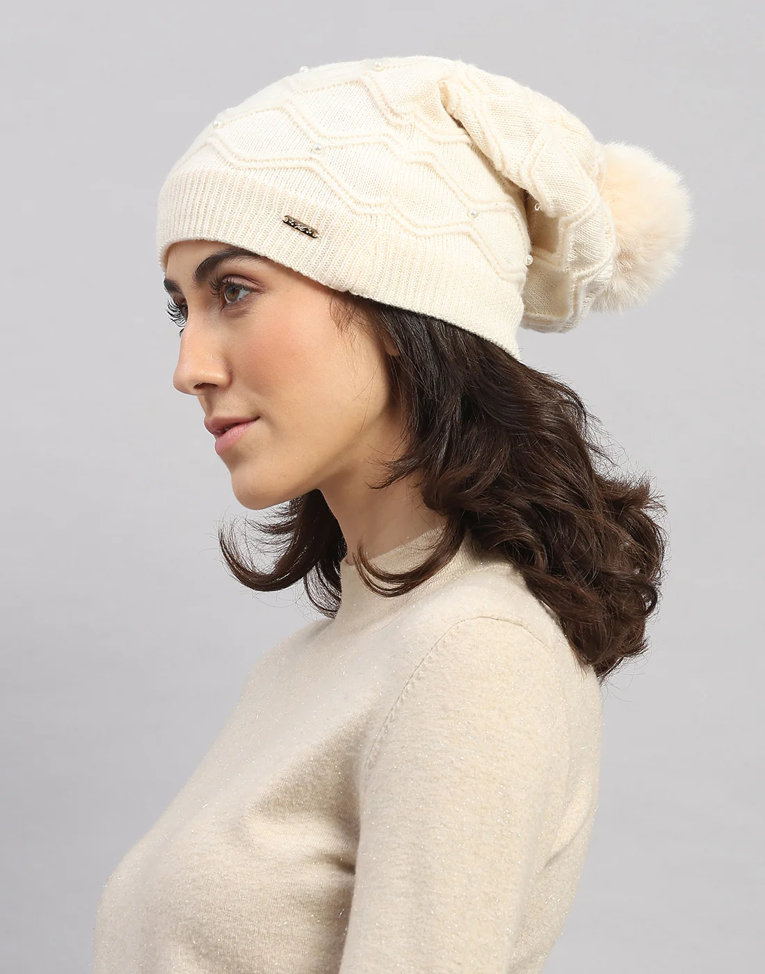 Women Off White Printed Blend Wool Cap - Image 2