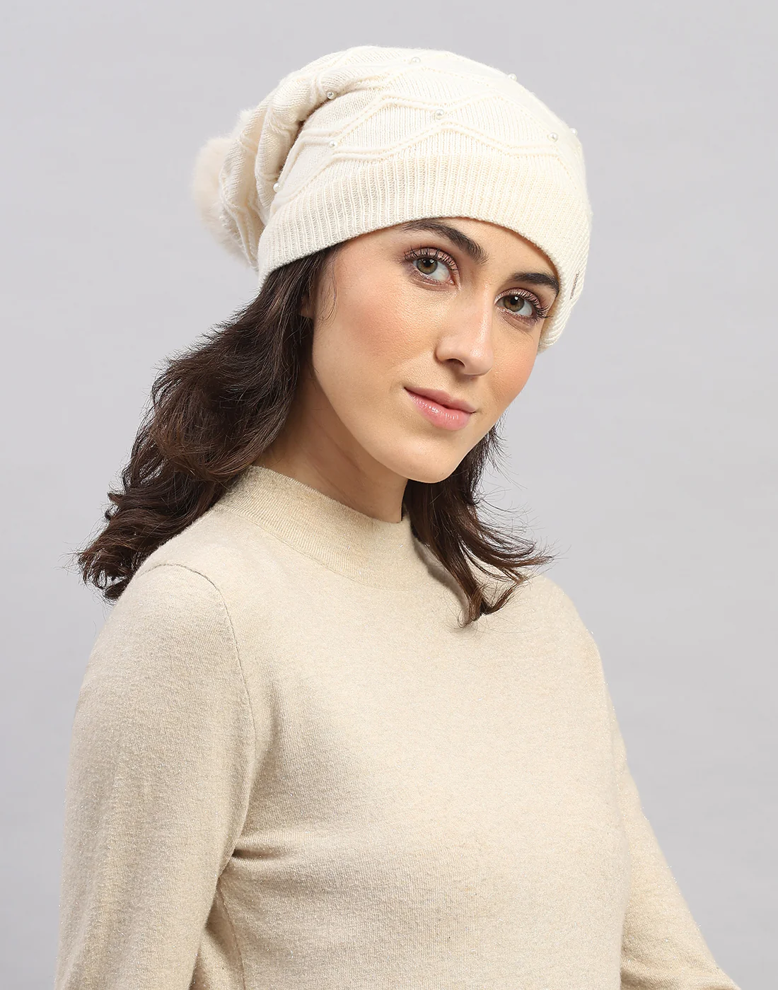 Women Off White Printed Blend Wool Cap - Image 3