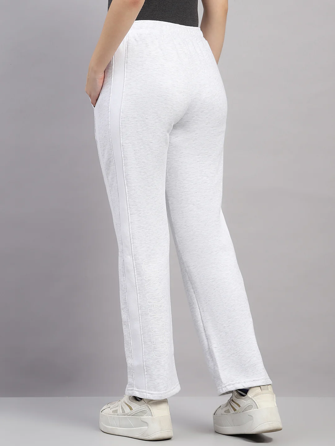 Women Off White Printed Regular Fit Winter Lower - Image 5
