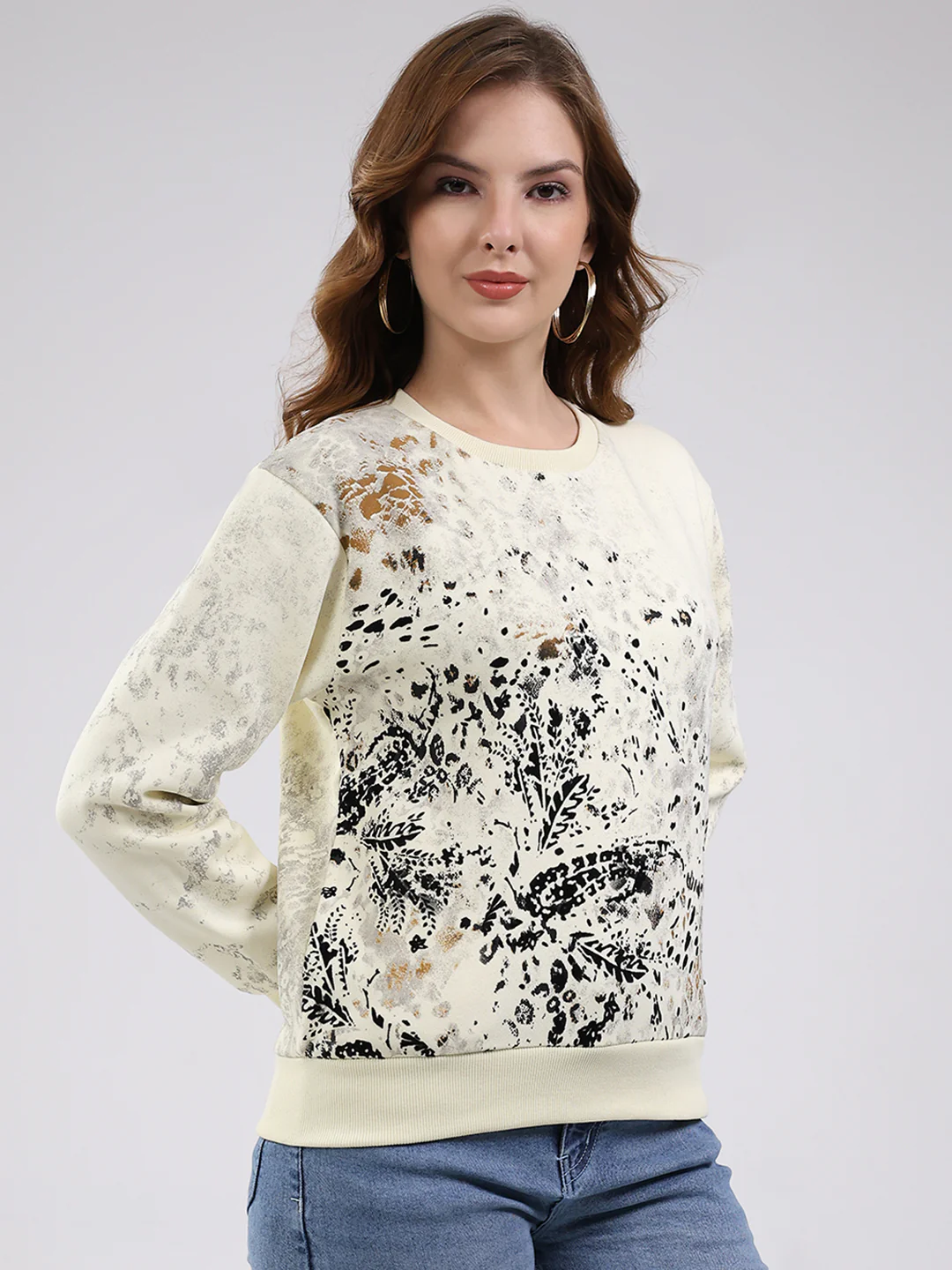 Women Off White Printed Round Neck Full Sleeve Sweatshirt - Image 4