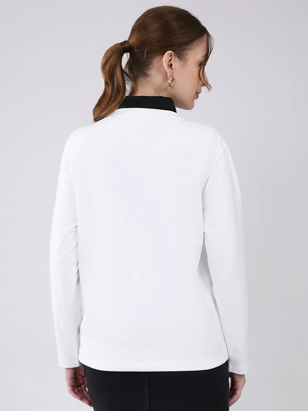 Women Off White Printed Round Neck Full Sleeve Winter Top - Image 5
