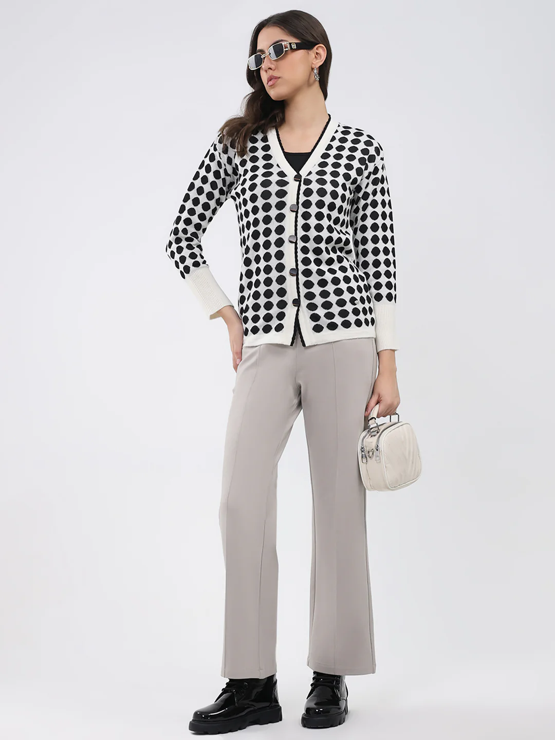 Women Off White Printed V Neck Full Sleeve Cardigan - Image 2