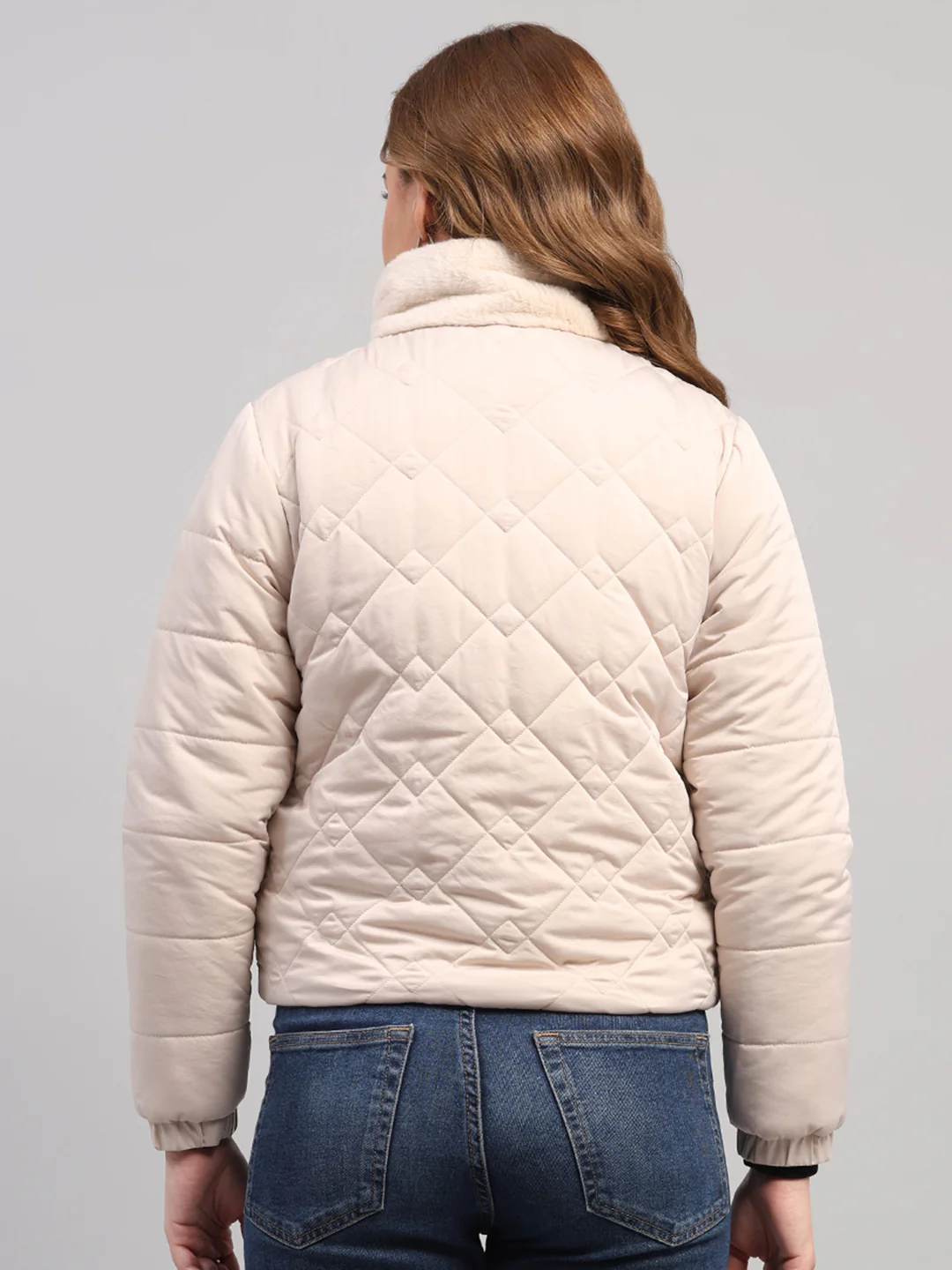 Women Off White Solid Collar Full Sleeve Reversible Jacket - Image 5